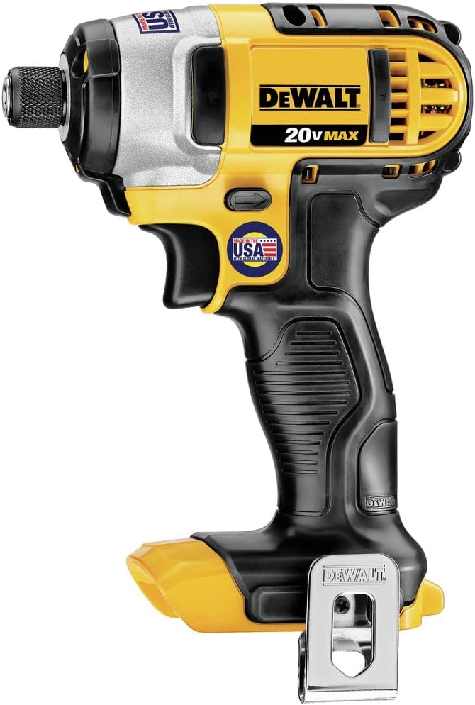Kit Taladro Atornillador con Llave de Impacto Inalámbrico Cargador y Bateria de Ion-Litio 20V MAX* 1.3Ah DCK240C2